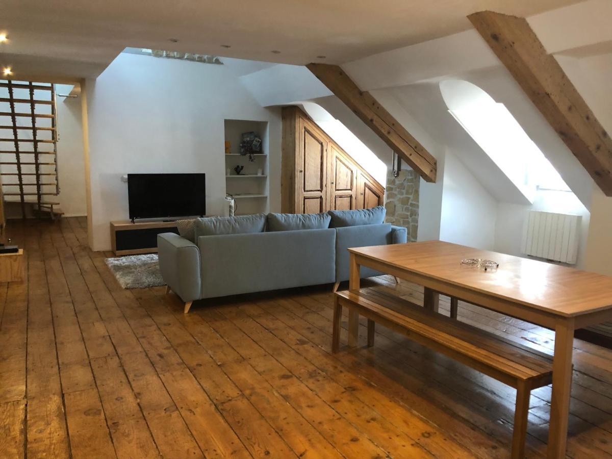Loft Dans Les Pyrenees Leilighet Oloron-Sainte-Marie Eksteriør bilde